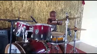 The Youngest Drummer... playing Pastor Epa Uinuliwe Yesu song