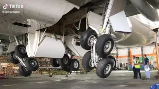 Boeing 747-400 landing gear Up-Down check🖤✈️🔥