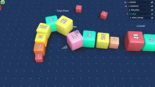 кубы поедают кубы