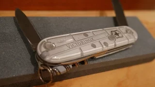 Refurbishing Old Victorinox Swiss Army Knife: Cleaning/Sharpening and New Tools