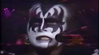 Kiss - Radioactive - (Largo, Md '79) HD