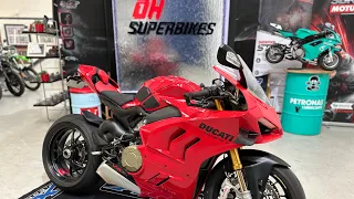 23 Ducati PANIGALE V4S 2023 1300 Miles v4s Ohlins Marchesini Evo-Tech PX SWAP @dhsuperbikes