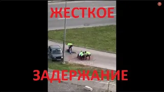 Инспектора ДПС остервенело избивают водителя. Есть ли превышение полномочий?