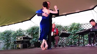 Joanna Jabłońska i Piotr Bochiński z Tango Amoratado, Francia (vals)
