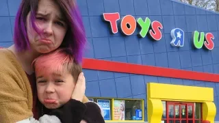 Last Toy Hunt At TOYS R US