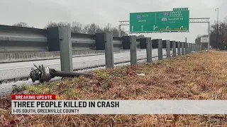 3 killed in 4-car crash on I-85 in Greenville Co.