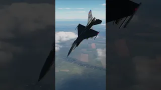 F16 Bird of Prey high G Sonic Boom! all guns blazing during a Strafe run in DCS