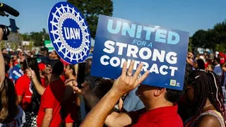 UAW Could Expand Strikes on Friday