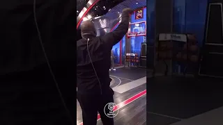 Shaq Tries to Shoot Better than Candace Parker