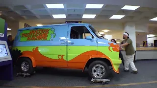 How we moved The Mystery Machine into The Children's Museum of Indianapolis