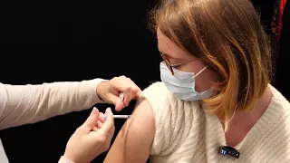 EU agencies OK vaccine mix-and-match