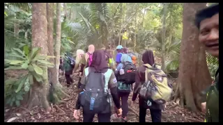 Hiking gunung jerai … santai …