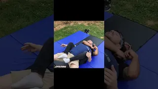 Jiujitsu Rolling Turtle Attack