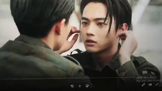 [Eng] [Arsenal Military Academy deleted scene] Xie Xiang and Gu Yan Zheng sit-up kiss