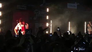 NOIZE MC - ВСЕЛЕННАЯ БЕСКОНЕЧНА (live) Большой Рэп 2018