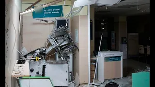 Возле Дворца Спорта неизвестные взорвали банкомат