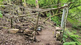 Shelter Under Fallen Tree. Obsidian Blade. Bushcraft Upgrades