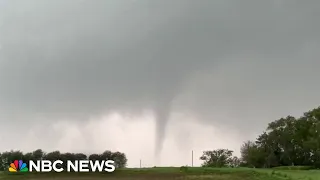 Widespread destruction in parts of Iowa after wave of tornadoes