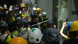 Protesters storm Hong Kong government headquarters