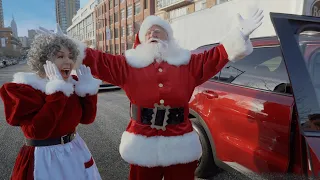 WATCH! Santa says he finally found the perfect gift for Mrs Claus! Bronx Kia 3505 Conner St Bronx