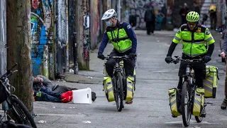 Vancouver bike paramedics seek to expand amid toxic drug crisis