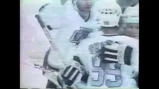 Gretzky empty netter caps 3-1 series comeback + Handshakes - Kings vs Oilers - 4/15/89 (Game 7)