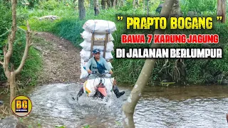 PRAPTO BOGANG Bawa 7 Karung Jagung di jalanan Berlumpur