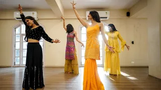 Bridesmaids Sangeet Choreography | Vidhi Bhatia | Balley Balley | Lar gaiyaan