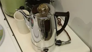 1951 Universal Percolator