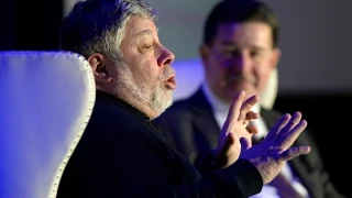 Steve Wozniak gives keynote at Charlotte conference