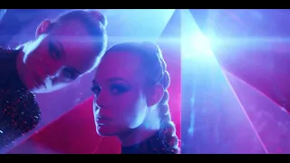 Lucky For You (Subtitulos en Español) - The Neon Demon