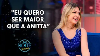 A Anitta ainda não alcançou o nível que a Melody deseja | The Noite (15/04/22)