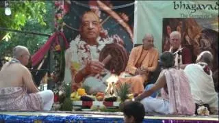 Rathayatra 2010 - Giriraj Swami & Rtadhvaja Swami - Initiation Ceremony - 4/14