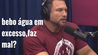 Beber água em excesso é ruim ?Muzy responde