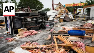 Severe storms kill at least 4 in Houston, knocks out power in Texas, Louisiana