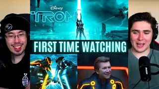 REACTING to *Tron: Legacy* THIS IS SO COOL!!! (First Time Watching) Sci-fi Movies