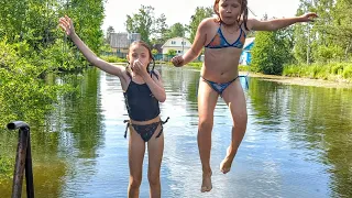 💦Влог💦. Купаемся и прыгаем с мостика в воду