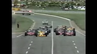 Old school battle..Jean-Pierre Jabouille vs. Gilles Villeneuve and Jody Scheckter at 🇿🇦 Kyalami