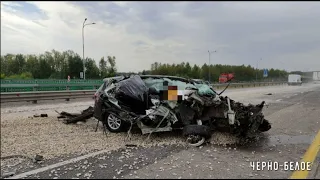 Водитель чудом выжил, влетев в самосвал под Тулой