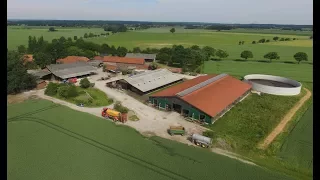 Ein kuhles Leben - Milchviehbetrieb in Niedersachsen - Kühe melken - füttern /  Kälber tränken