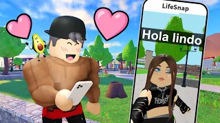 ME ENAMORO DE LA CHICA POPULAR DE LA ESCUELA EN SNAPCHAT ROBLOX !