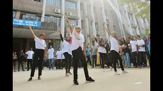 English 17th Batch FLASHMOB