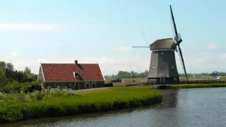 ""Windmills of your mind""Louis van Dijk en gevleugelde vrienden
