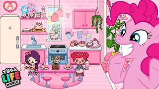 O DIA TODO COMENDO SÓ COMIDA ROSA no TOCA LIFE WORLD ‹ Luli Rarity ›