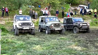 Битва супер УАЗов в болоте.  Кольцевые гонки на приз клуба "OFF-Road Самара"