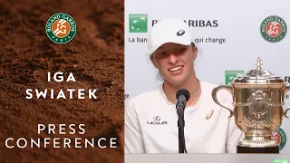 Iga Swiatek - Press Conference after Final | Roland-Garros 2020