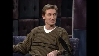 How Wayne Gretzky Lost His Teeth | Late Night with Conan O’Brien