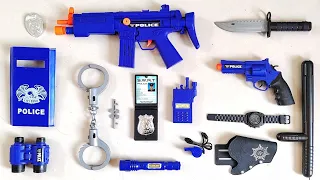 Special Police Weapon Toy SetUnpacked Glock pistol, dagger, MP5 submachine gun