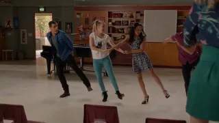 Valerie (Season Five) - Glee Cast - Naya Rivera, Heather Morris, Harry Shum Jr & Jacob Artist