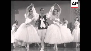 BALLET REHEARSAL -  NO SOUND